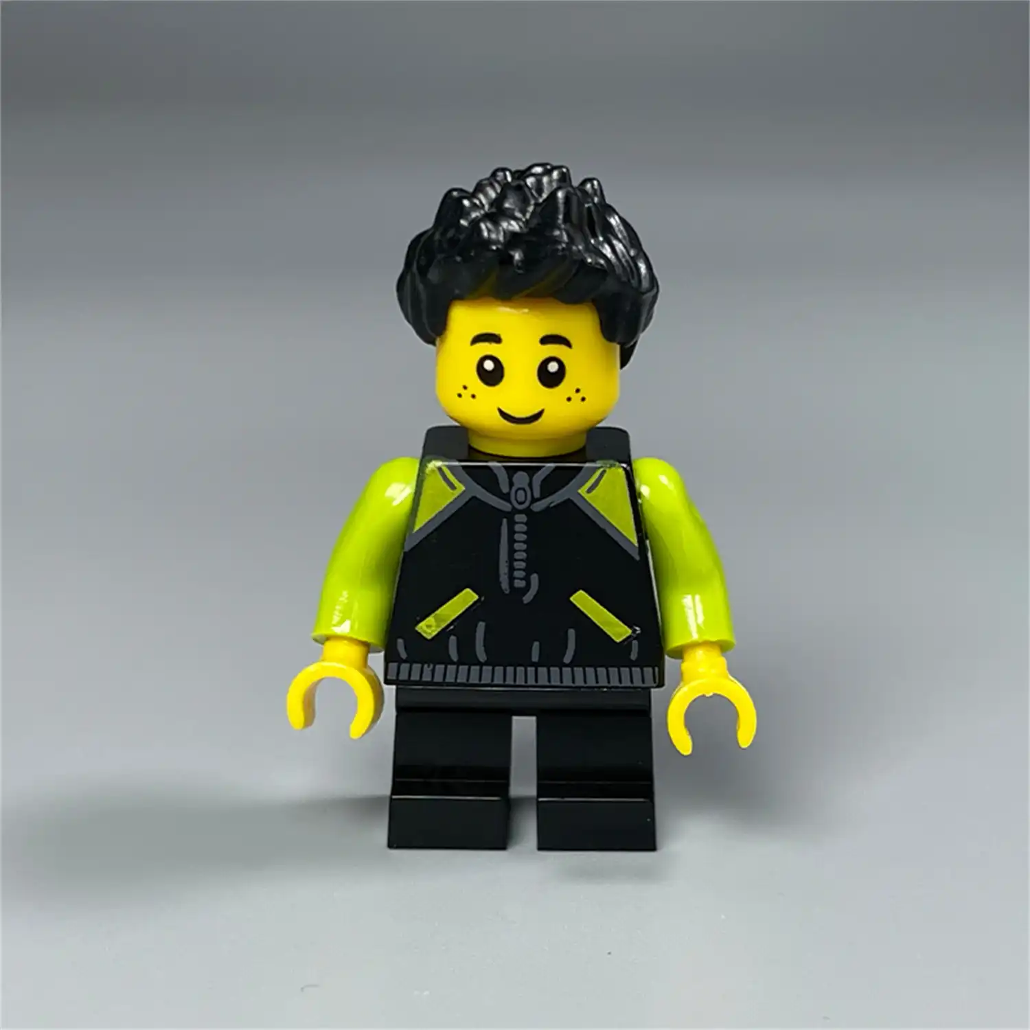 Minifigure – Little Boy (LEGO Alternative) Minifigure – Little Boy (LEGO Alternative)