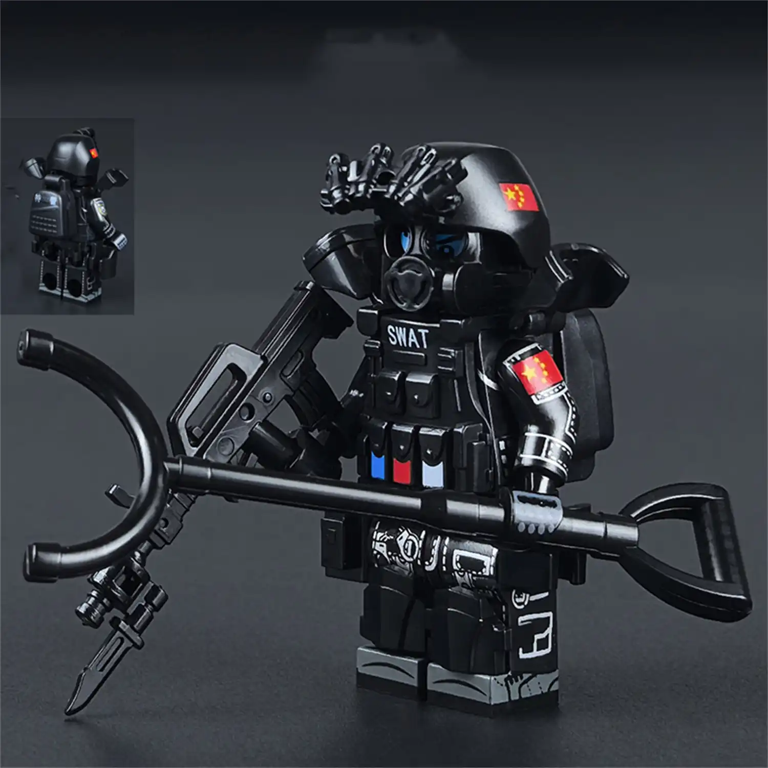Minifigure - Chinese SWAT unit Special Police Officer equipped for riot control (LEGO Alternative) Minifigure - Chinese SWAT unit Special Police Officer equipped for riot control (LEGO Alternative)