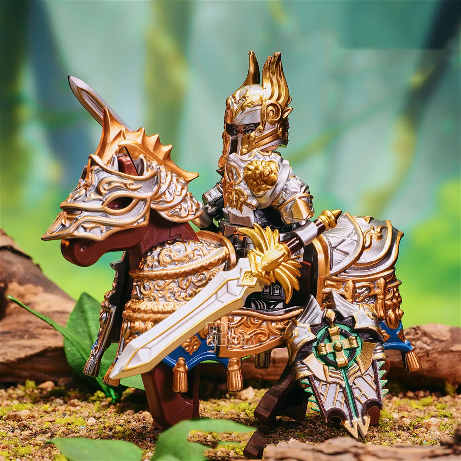 Minifigure Gaheris with long sword Knight of the Round Table and warhorse LEGO Alternative Minifigure Gaheris with long sword Knight of the Round Table and warhorse LEGO Alternative