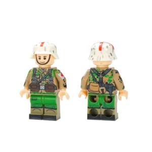 Minifigure - German medic Sanitäter from the World War II era (LEGO Alternative) Minifigure - German medic Sanitäter from the World War II era (LEGO Alternative)