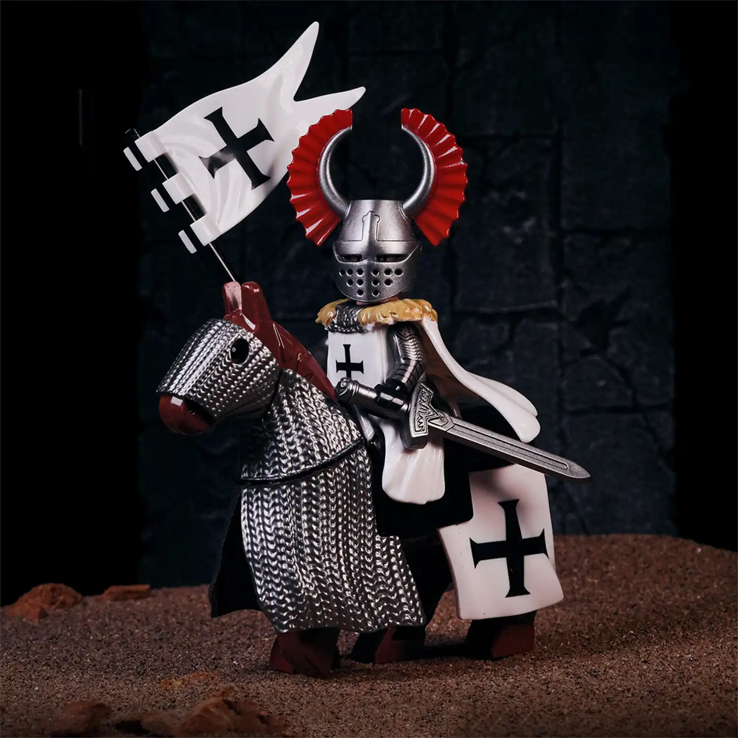 Minifigure a Teutonic Knight on warhorse LEGO Alternative Minifigure a Teutonic Knight on warhorse LEGO Alternative