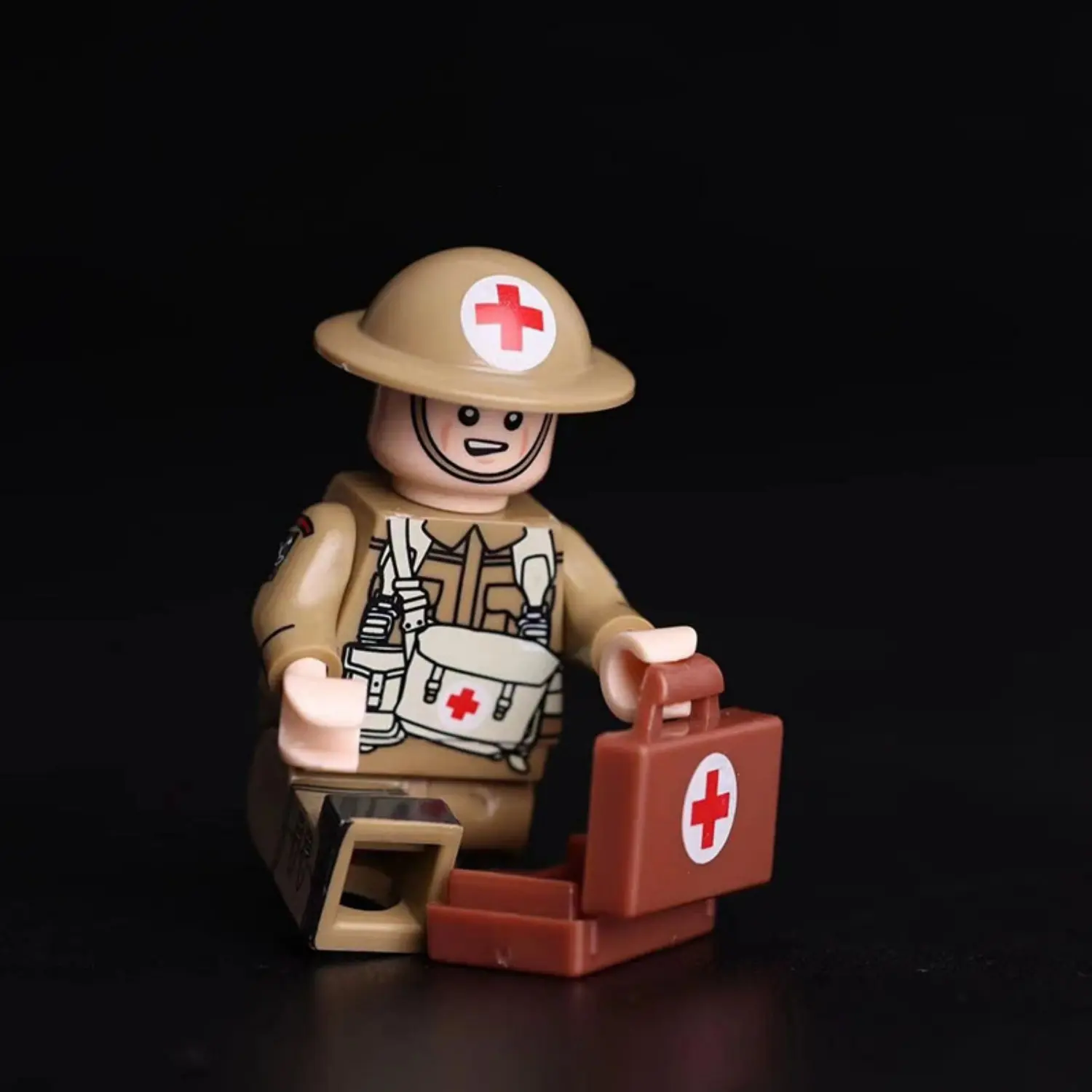 Minifigure – British Royal Army Medical Corps (RAMC), 2nd Infantry Division during World War II (LEGO Compatible) Minifigure – British Royal Army Medical Corps (RAMC), 2nd Infantry Division during World War II (LEGO Compatible)