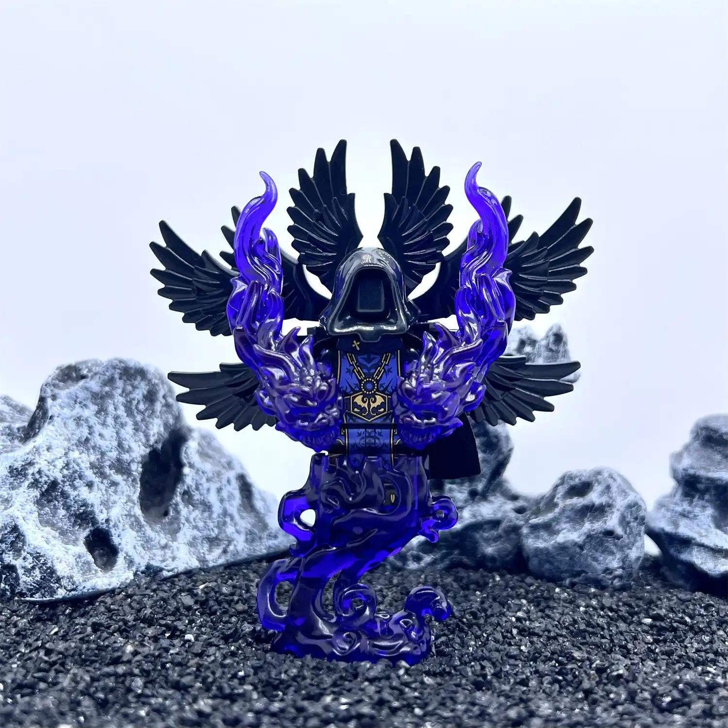 Minifigure – Eight Winged Abyss Mage with red purple magical gradient flame (LEGO Alternative) Minifigure – Eight Winged Abyss Mage with red purple magical gradient flame (LEGO Alternative)