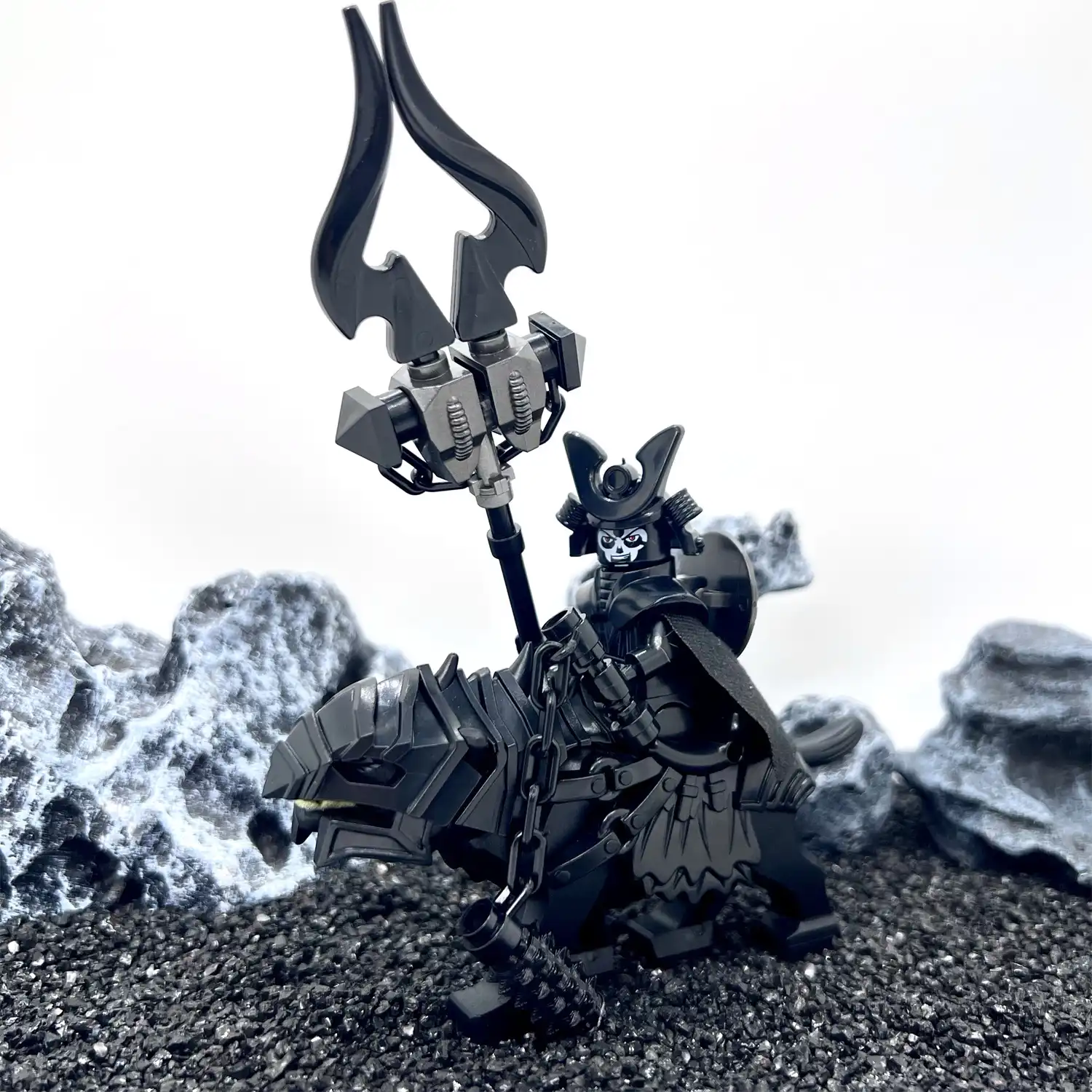 Minifigure – Wolf Rider Commander Demon (LEGO Alternative) Minifigure – Wolf Rider Commander Demon (LEGO Alternative)