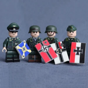 Minifigure – German soldiers and an officer (LEGO Alternative) Minifigure – German soldiers and an officer (LEGO Alternative)