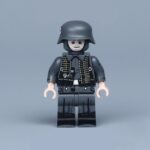 German Army Heer machine gunner (Maschinengewehrschütze) from the World War II - Custom Printed Brick Block Figure