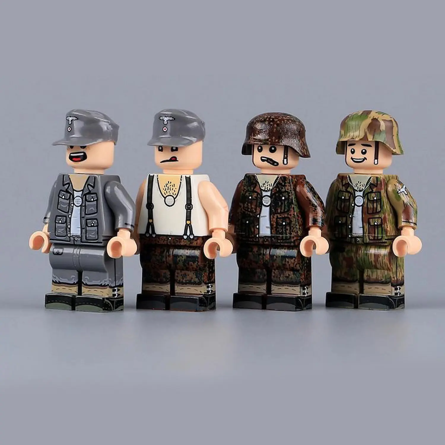 Minifigure - various German soldiers from the World War II (LEGO Compatible) Minifigure - various German soldiers from the World War II (LEGO Compatible)