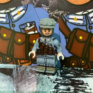 Minifigure – Japanese Army Motorcyclist from World War II (LEGO Alternative) Minifigure – Japanese Army Motorcyclist from World War II (LEGO Alternative)