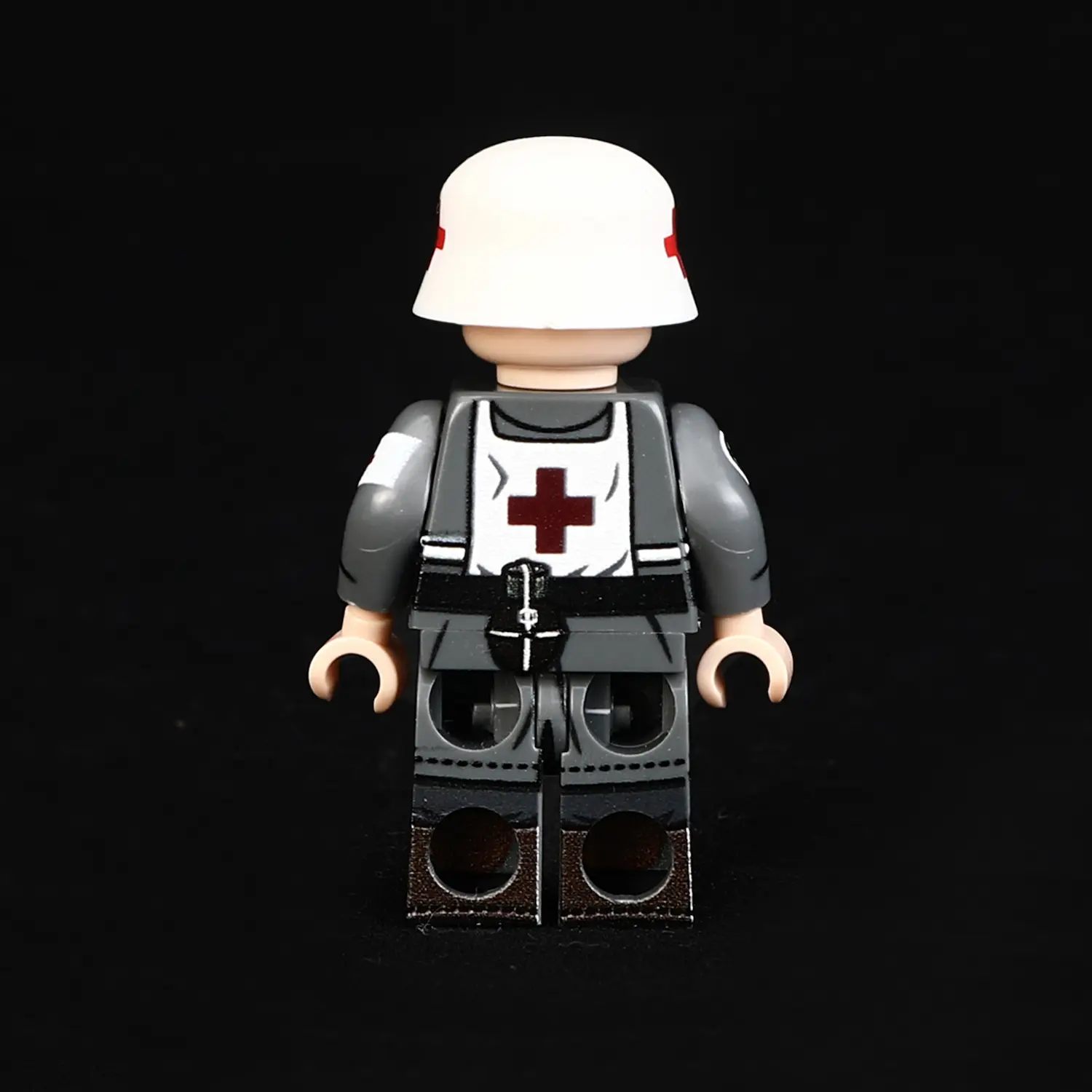 the back of Minifigure - German combat medic (Sanitäter) World War II (LEGO Compatible) the back of Minifigure - German combat medic (Sanitäter) World War II (LEGO Compatible)