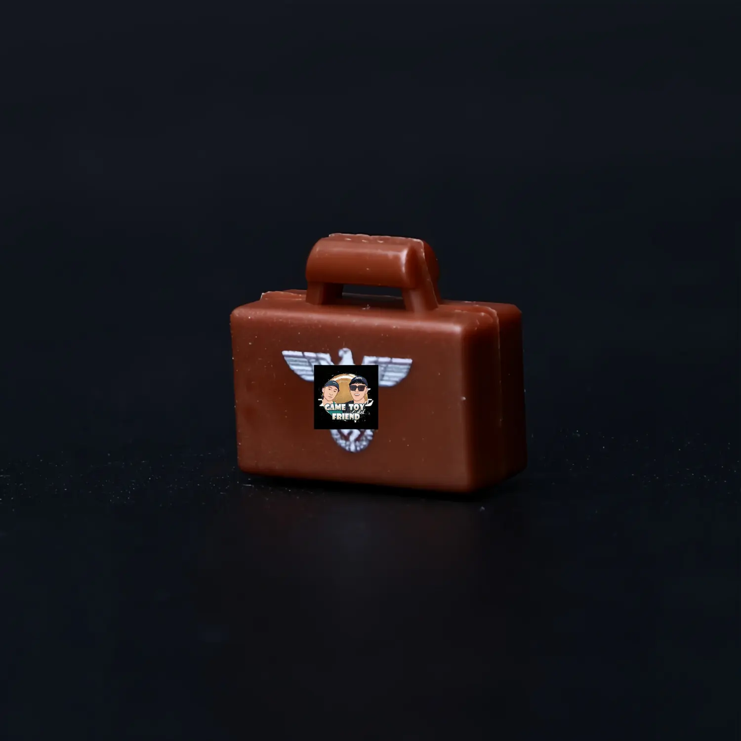 Custom Piece Miniature – army military briefcase or satchel molded in a brown color printed in white with the Wehrmachtsadler – 3D Print for LEGO minifigure