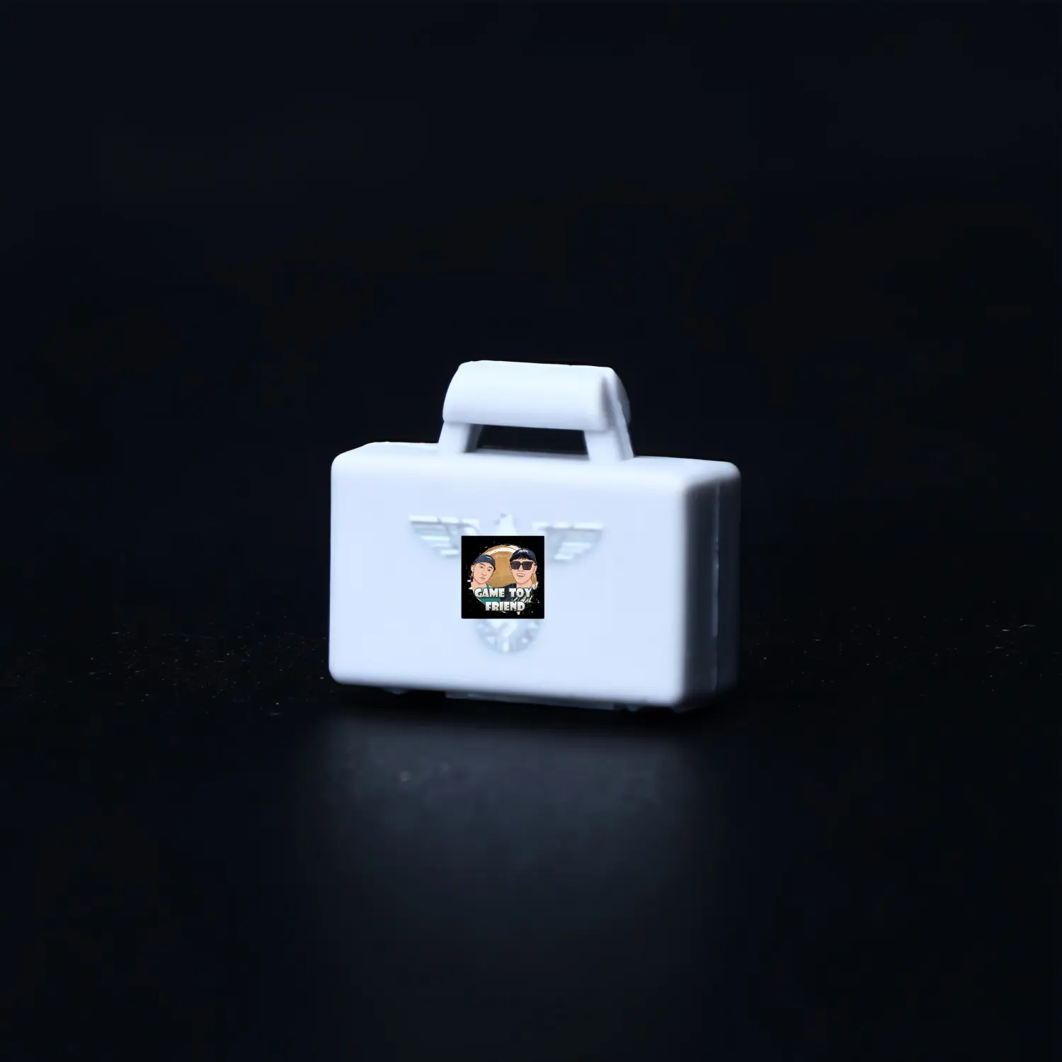 Custom Piece Miniature – army military briefcase or satchel molded in a light grey color printed in white with the Wehrmachtsadler – 3D Print for LEGO minifigure