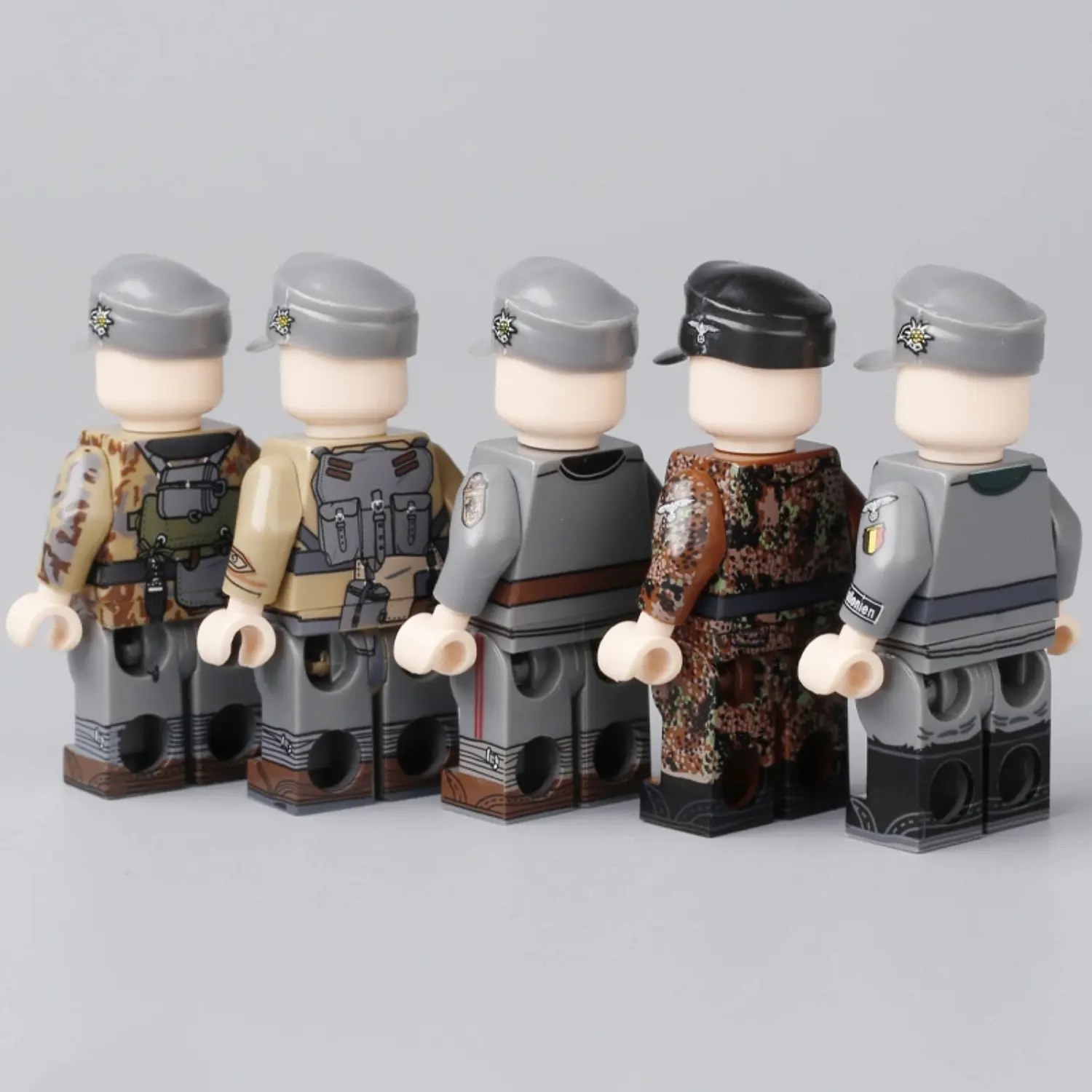 the back of Minifigure - German armed forces during World War I (LEGO Compatible)