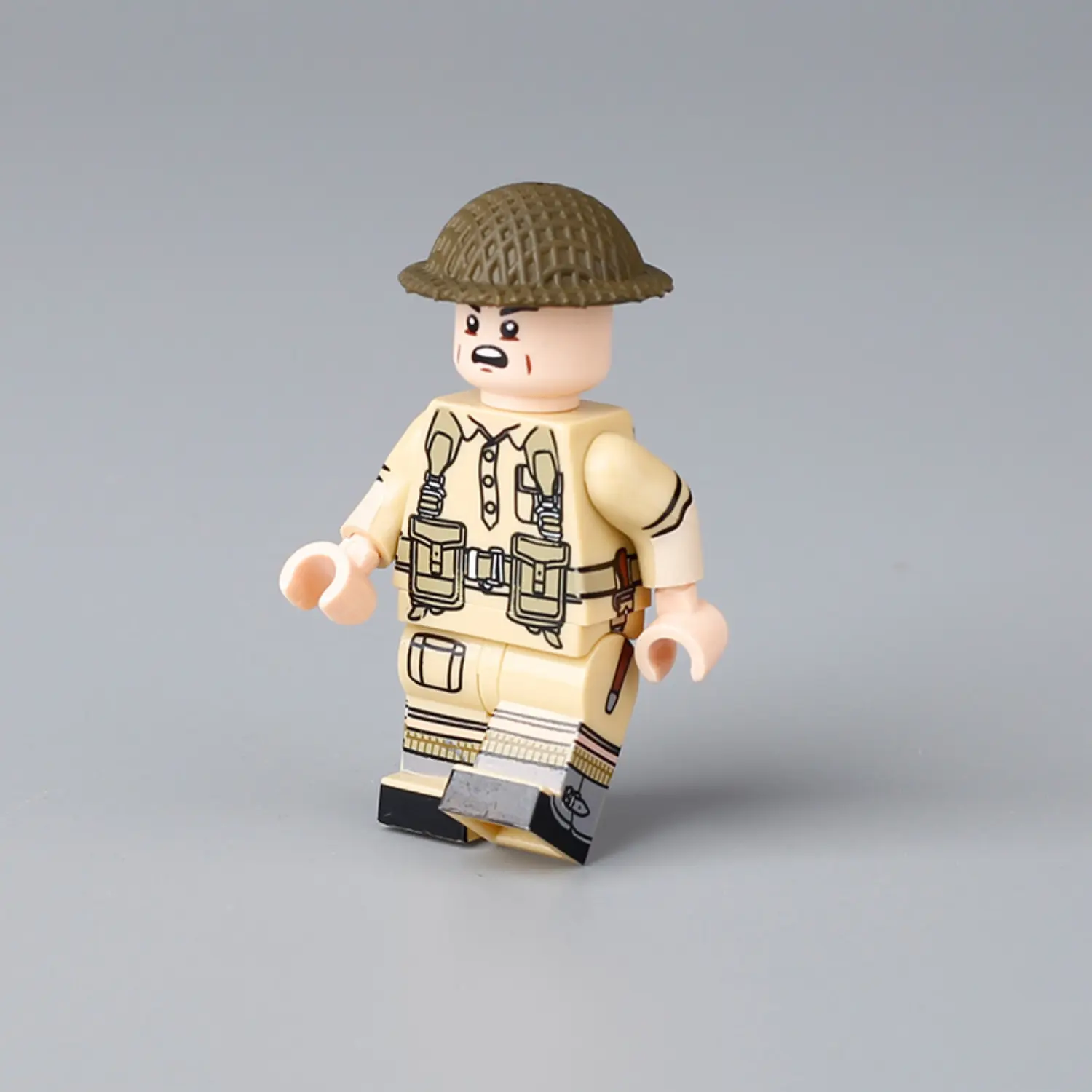 Minifigure - British Army Flamethrower Trooper from World War II without Flamethrower (LEGO Compatible) Minifigure - British Army Flamethrower Trooper from World War II without Flamethrower (LEGO Compatible)