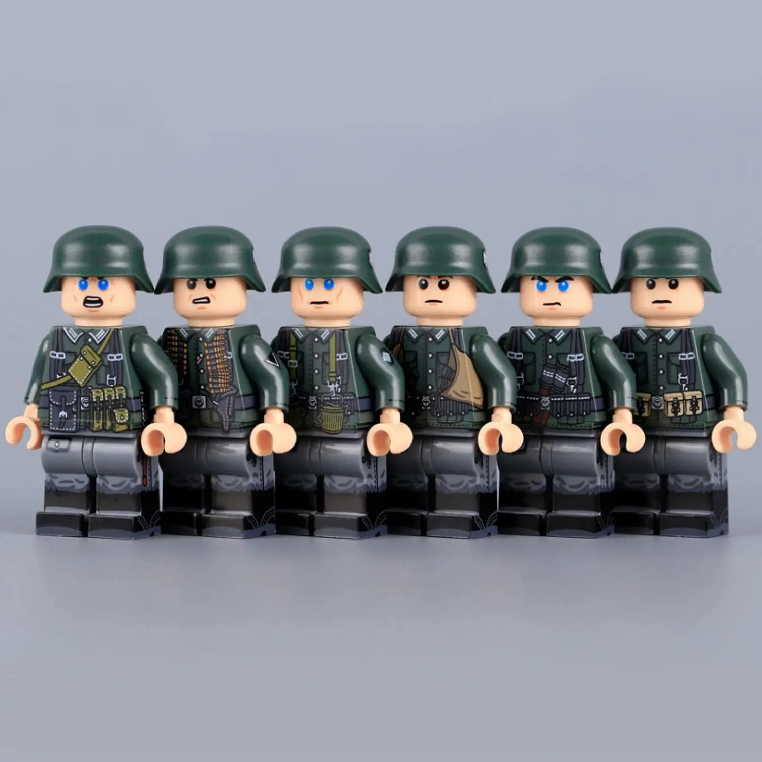 Minifigure - German infantry squad (Wehrmacht) from World War II (LEGO Compatible) 2 Minifigure - German infantry squad (Wehrmacht) from World War II (LEGO Compatible)