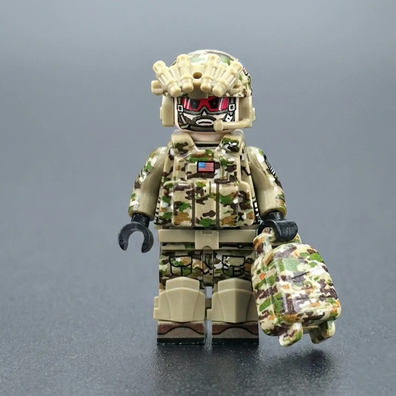 Minifigure - Modern U.S. Navy SEAL (Special Warfare Operator) (DEVGRU) Operator – Point Man Breacher (LEGO Compatible) 2