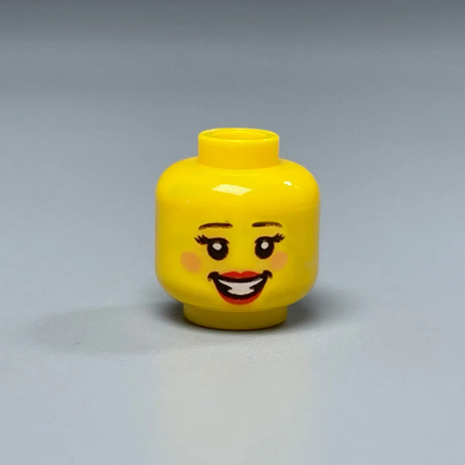 Classic Yellow Female Smiling Head Custom 3d Printed Miniature Accessory Parts Pieces For Brick Block Figures