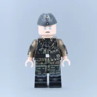 German Air Force Camouflage Paratrooper (Squad Leader N German Air Force Camouflage Paratrooper (squad Leader N
