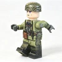 The Left Of German Fallschirmjäger (paratrooper) Second Lieutenant Battle Of Narvik (early Green Smock) Wwii Custom Printed Brick Block Figure
